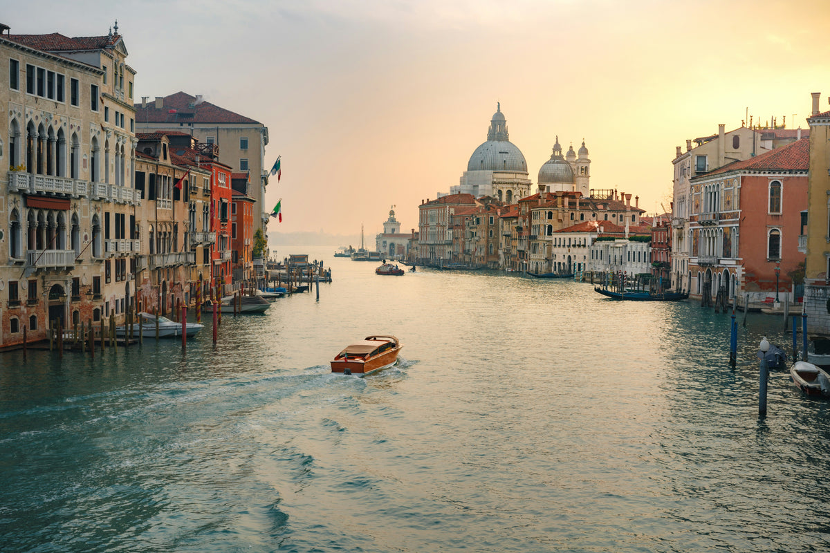 The Lights Of Venice